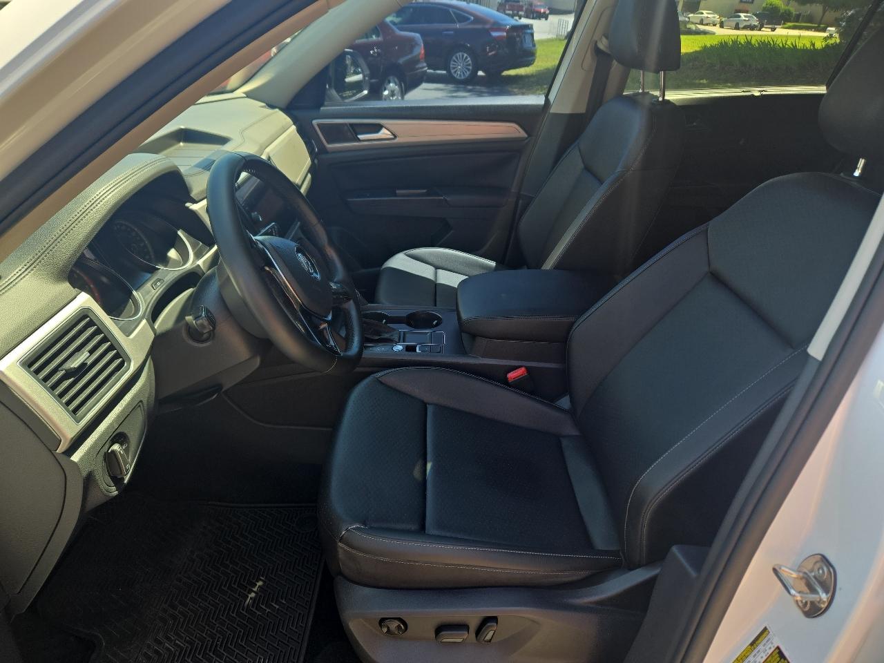 Volkswagen Atlas SE w/Technology 2019