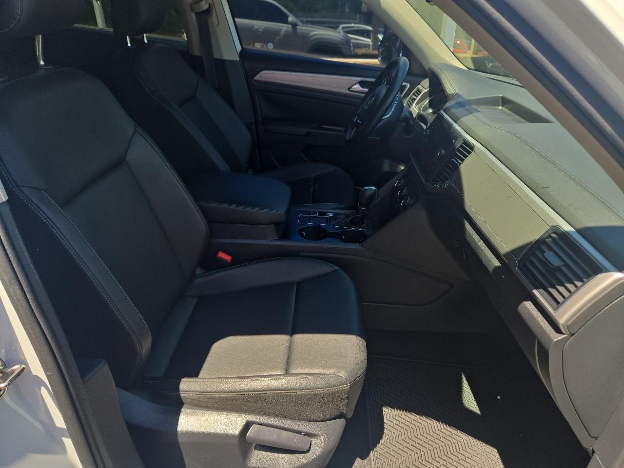 Volkswagen Atlas SE w/Technology 2019