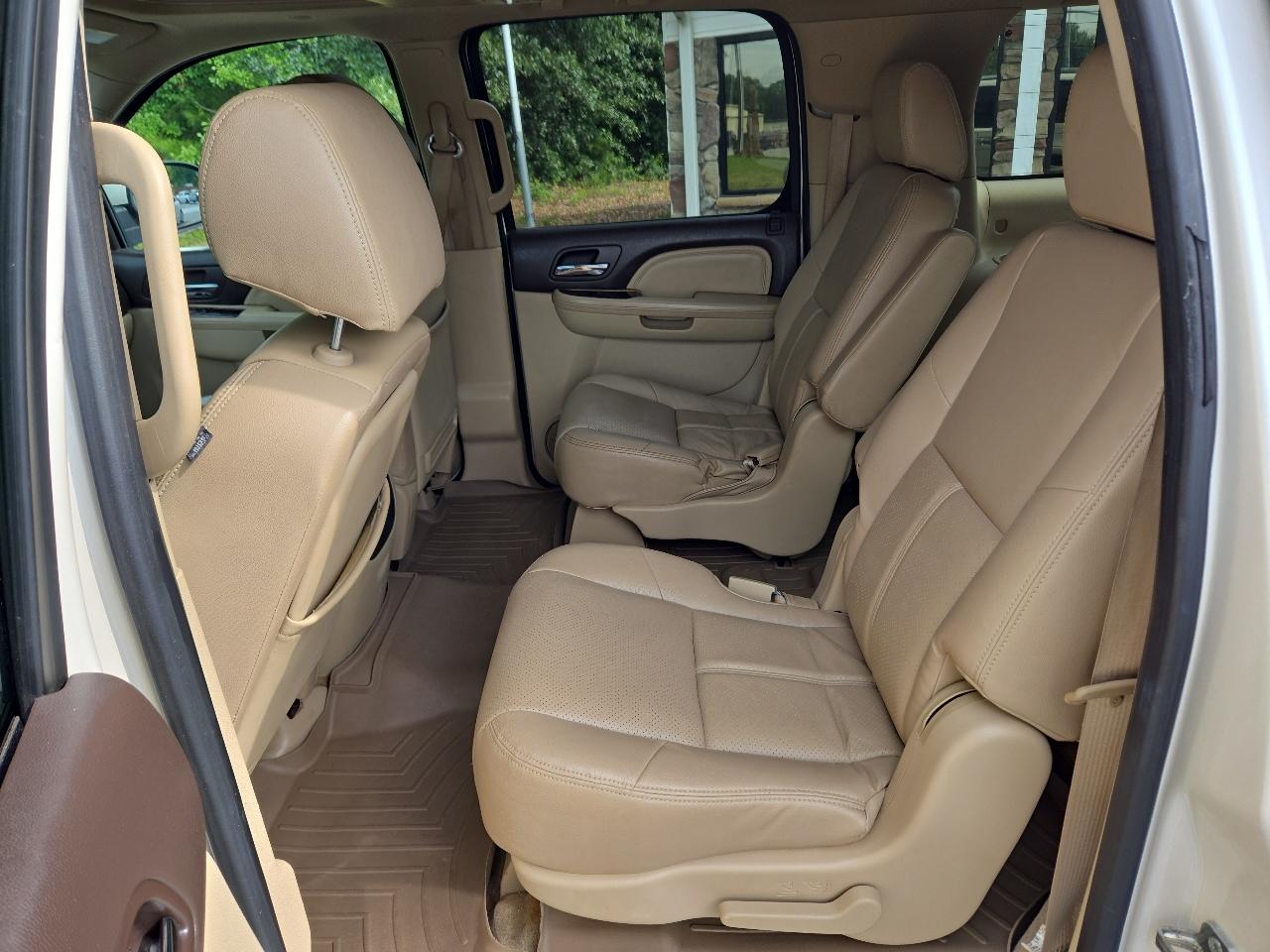 GMC Yukon Denali XL 4WD 2012
