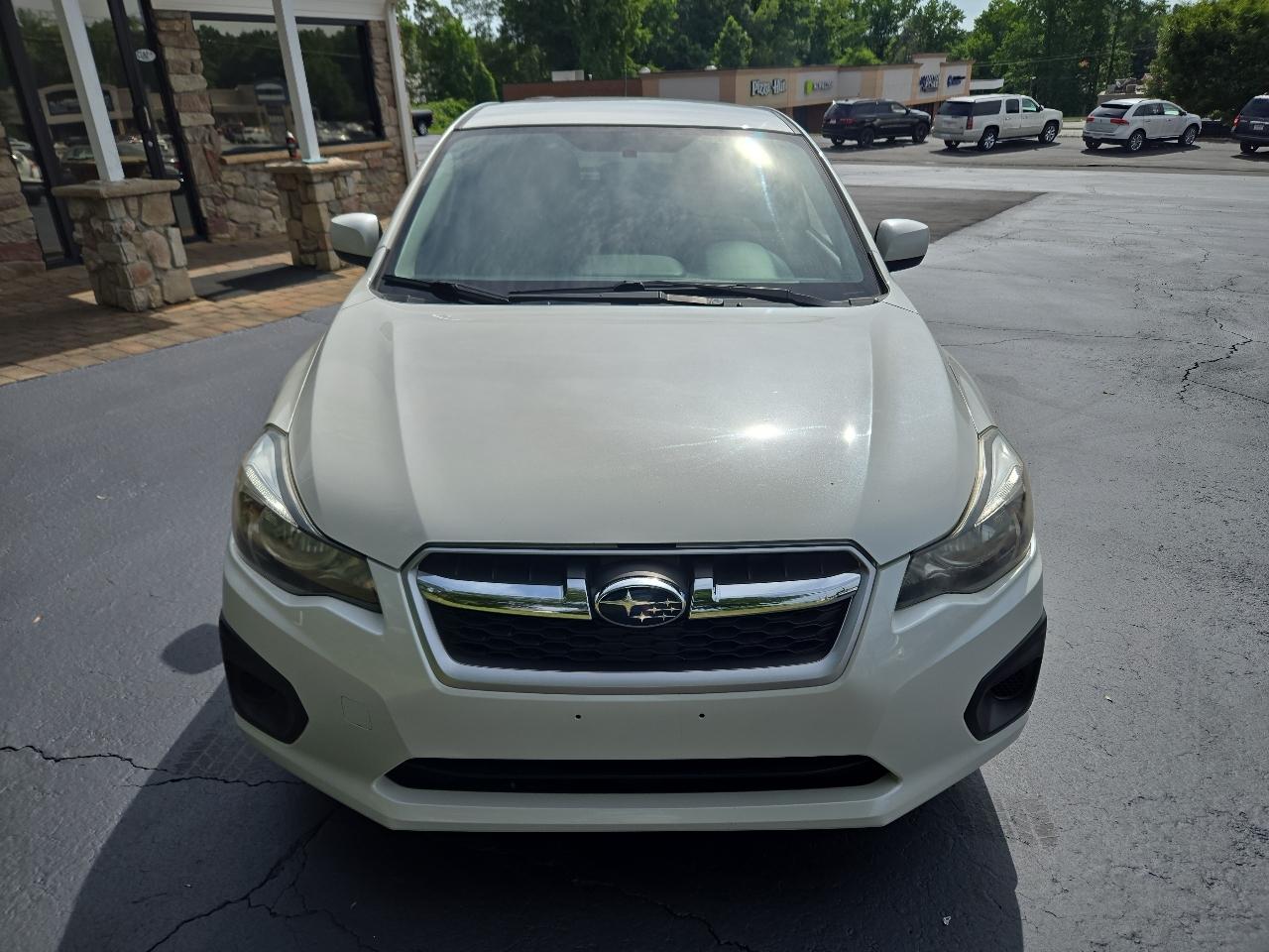 Subaru Impreza 2.0i Premium 5-Door w/All Weather Package 2014
