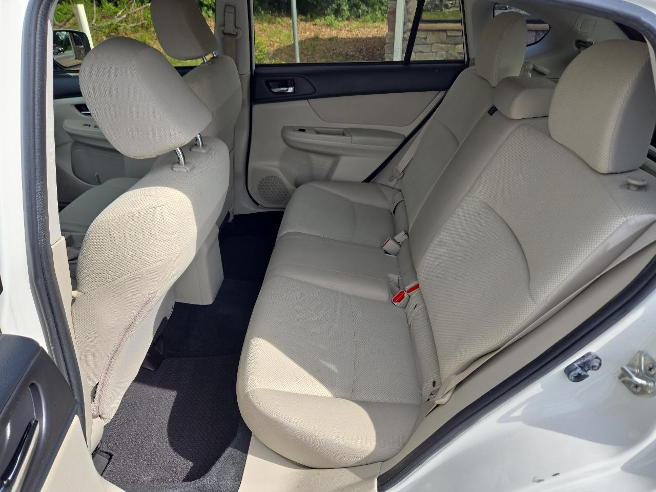 Subaru Impreza 2.0i Premium 5-Door w/All Weather Package 2014