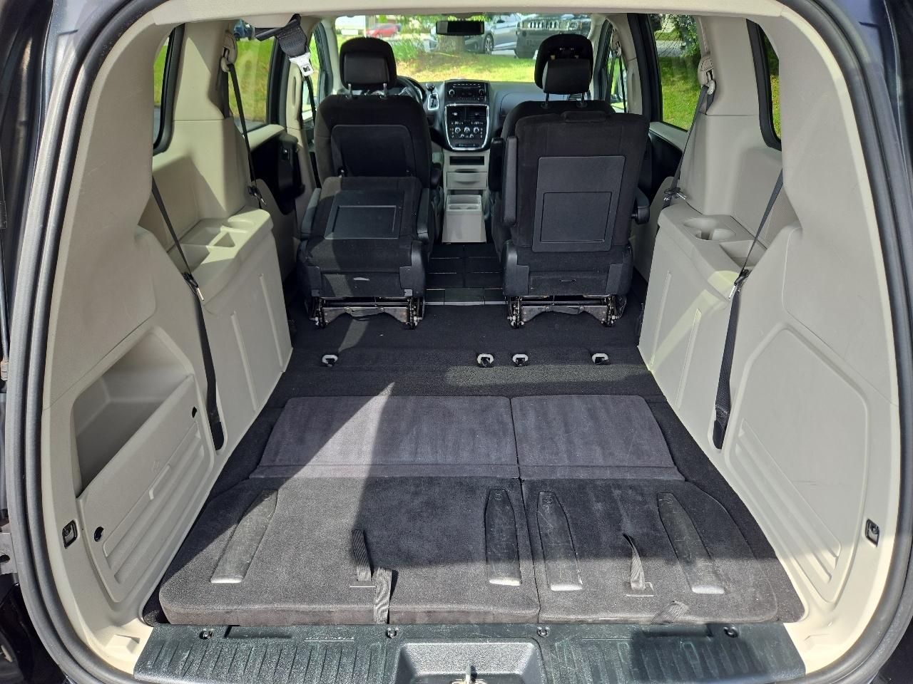 Dodge Grand Caravan SXT 2013