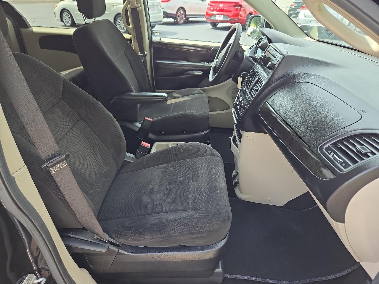Dodge Grand Caravan SXT 2013