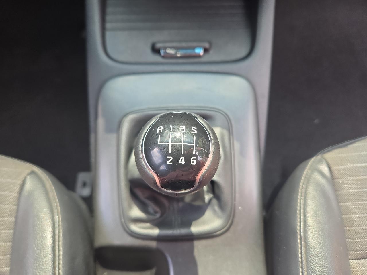 Kia Forte 5-Door SX 2016