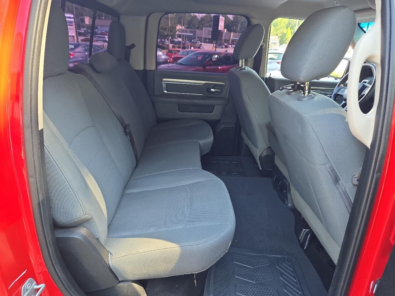 RAM 1500 SLT 2018