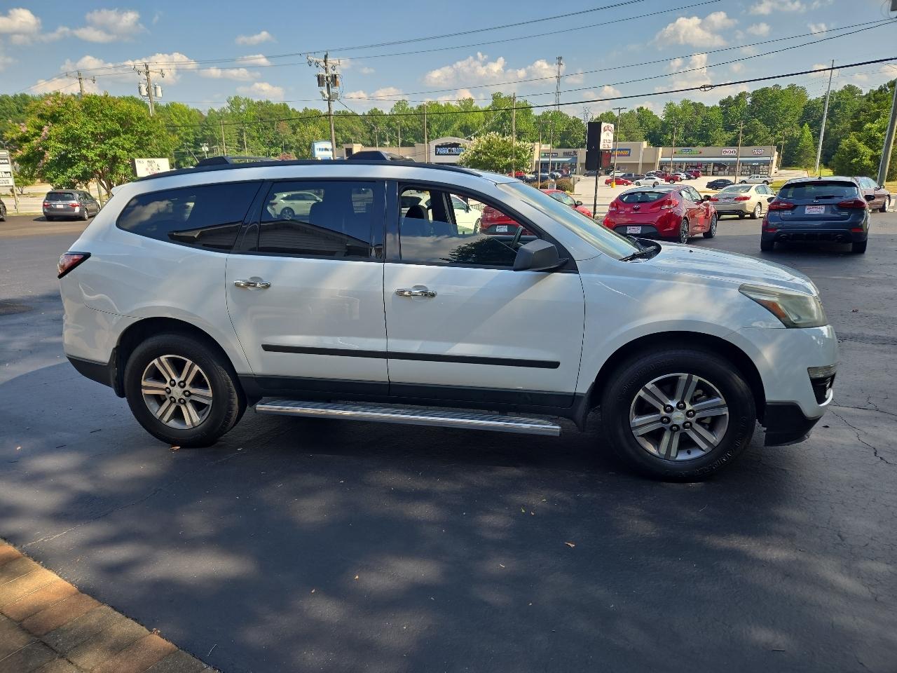 Chevrolet Traverse LS FWD 2017
