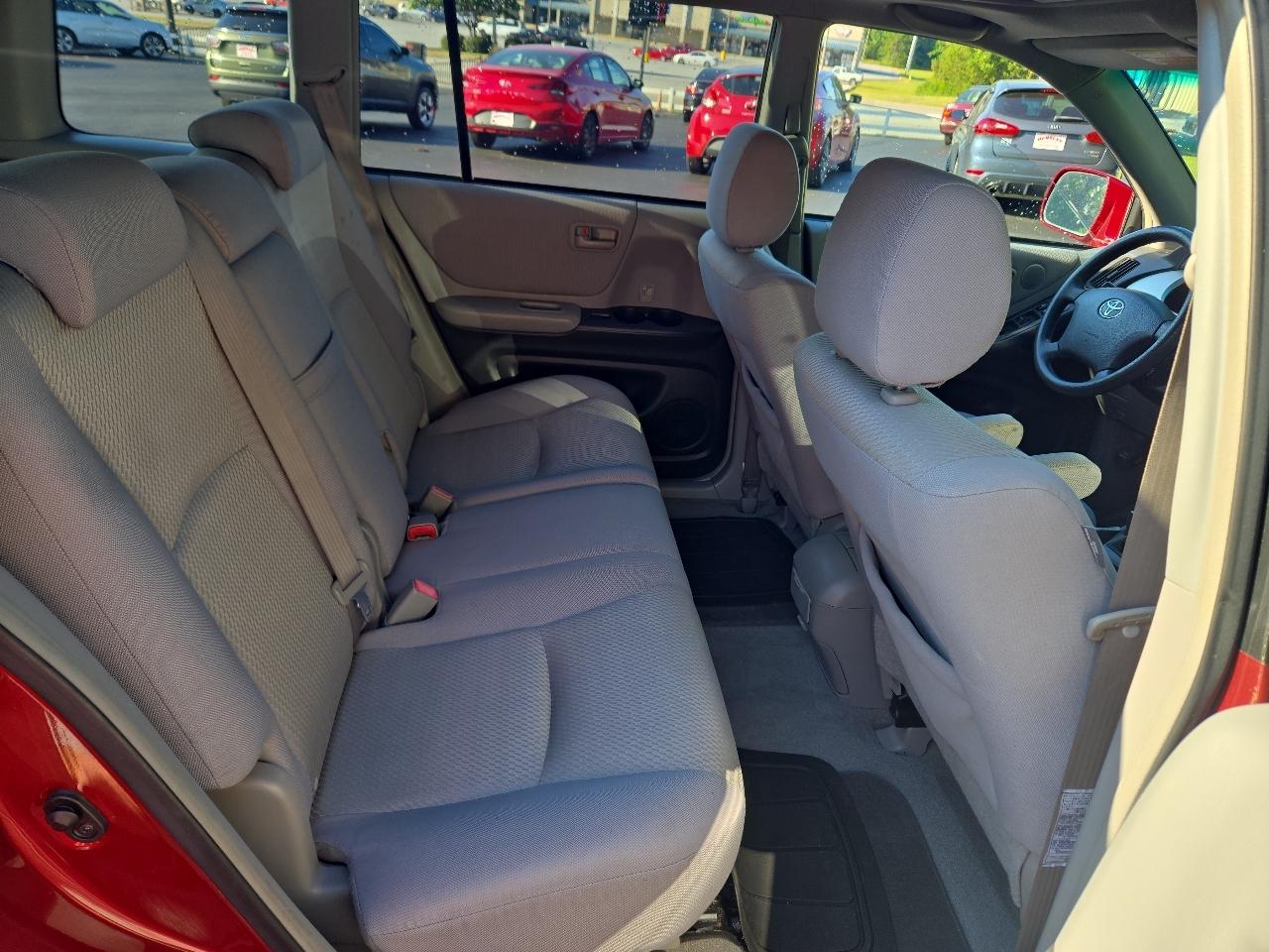 Toyota Highlander Base 4D SUV 4X4 V6 2007