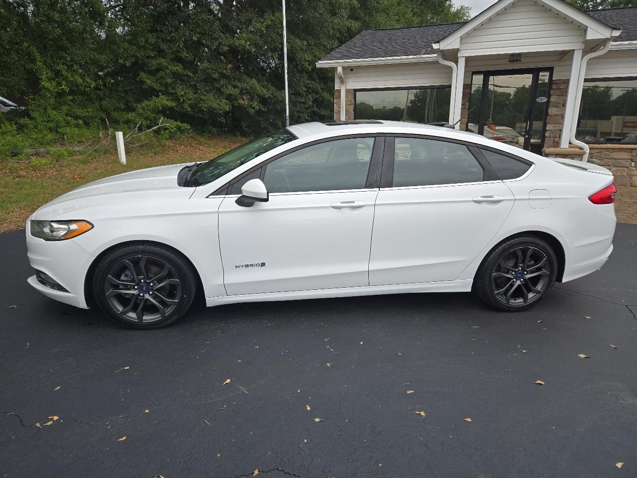 2018 Ford Fusion Hybrid SE
