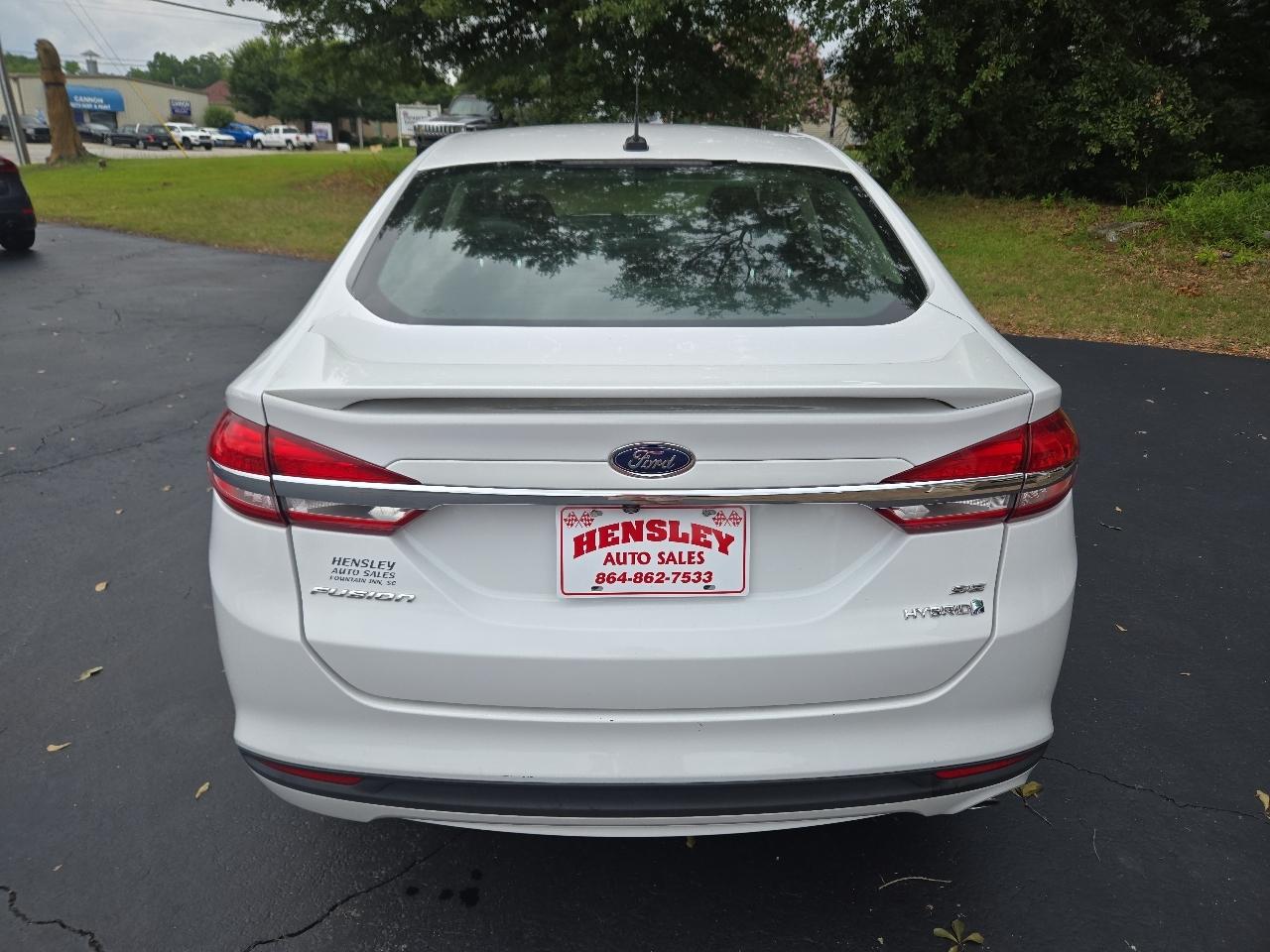 Ford Fusion Hybrid SE 2018