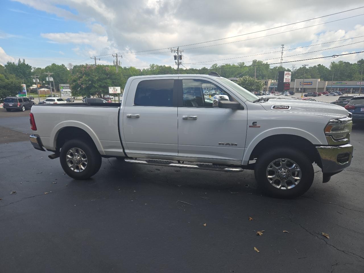 RAM 2500 Laramie Crew Cab SWB 4WD 2021