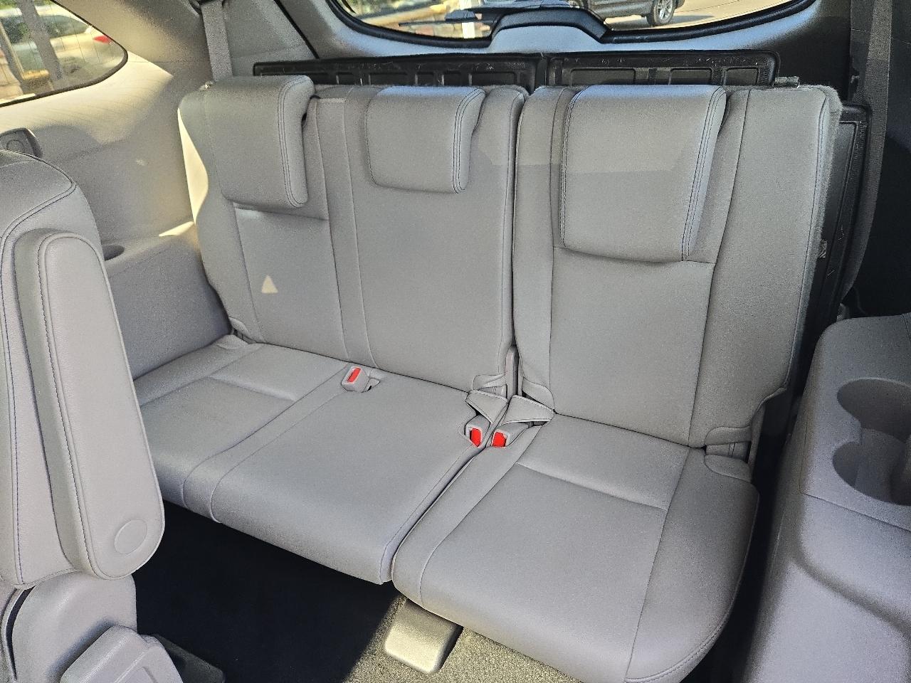 Toyota Highlander XLE AWD V6 2017