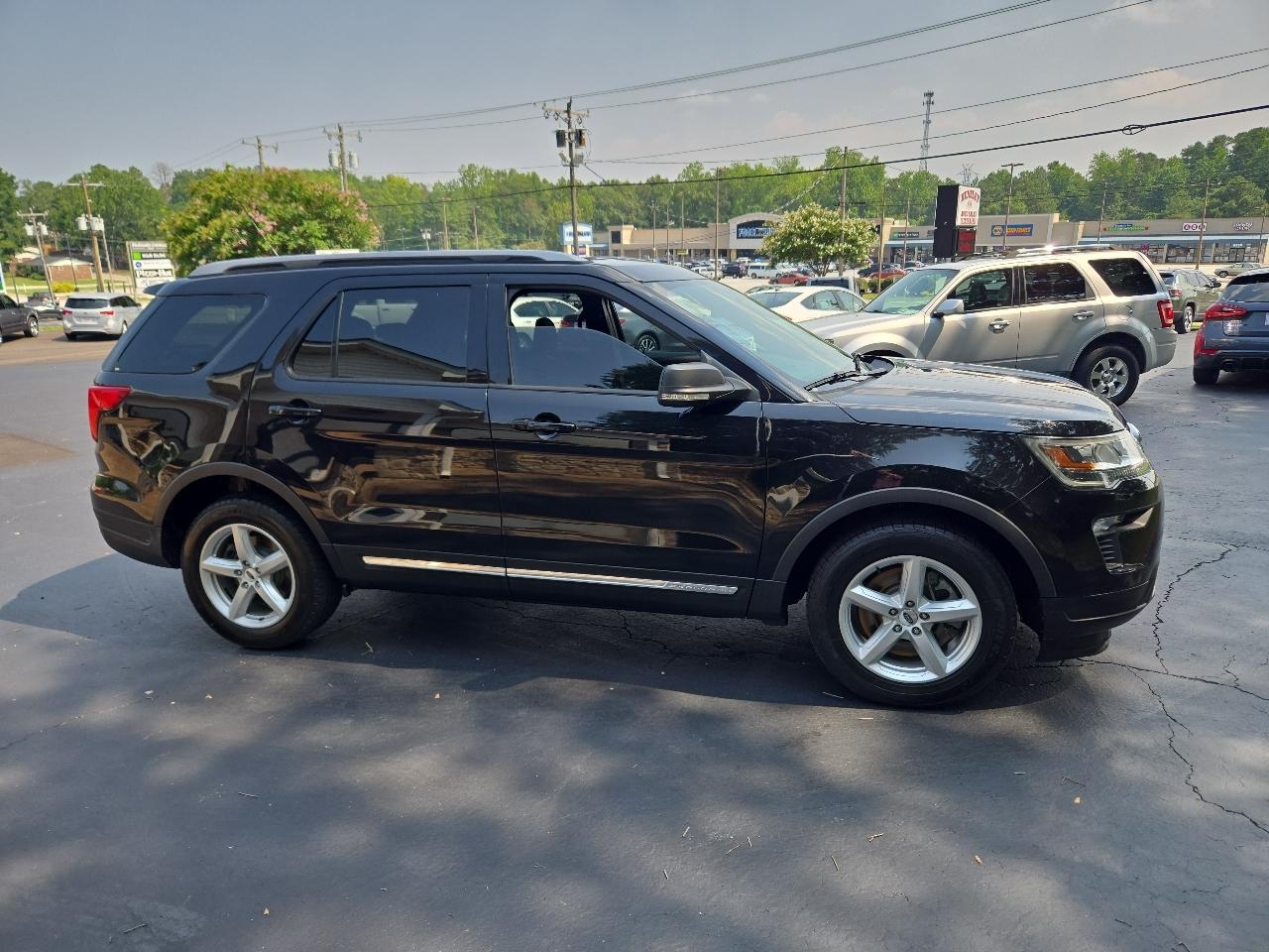 Ford Explorer XLT 2019