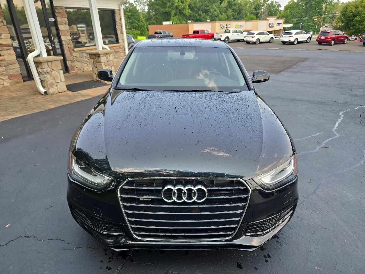 Audi A4 2.0T Sedan quattro Tiptronic 2015