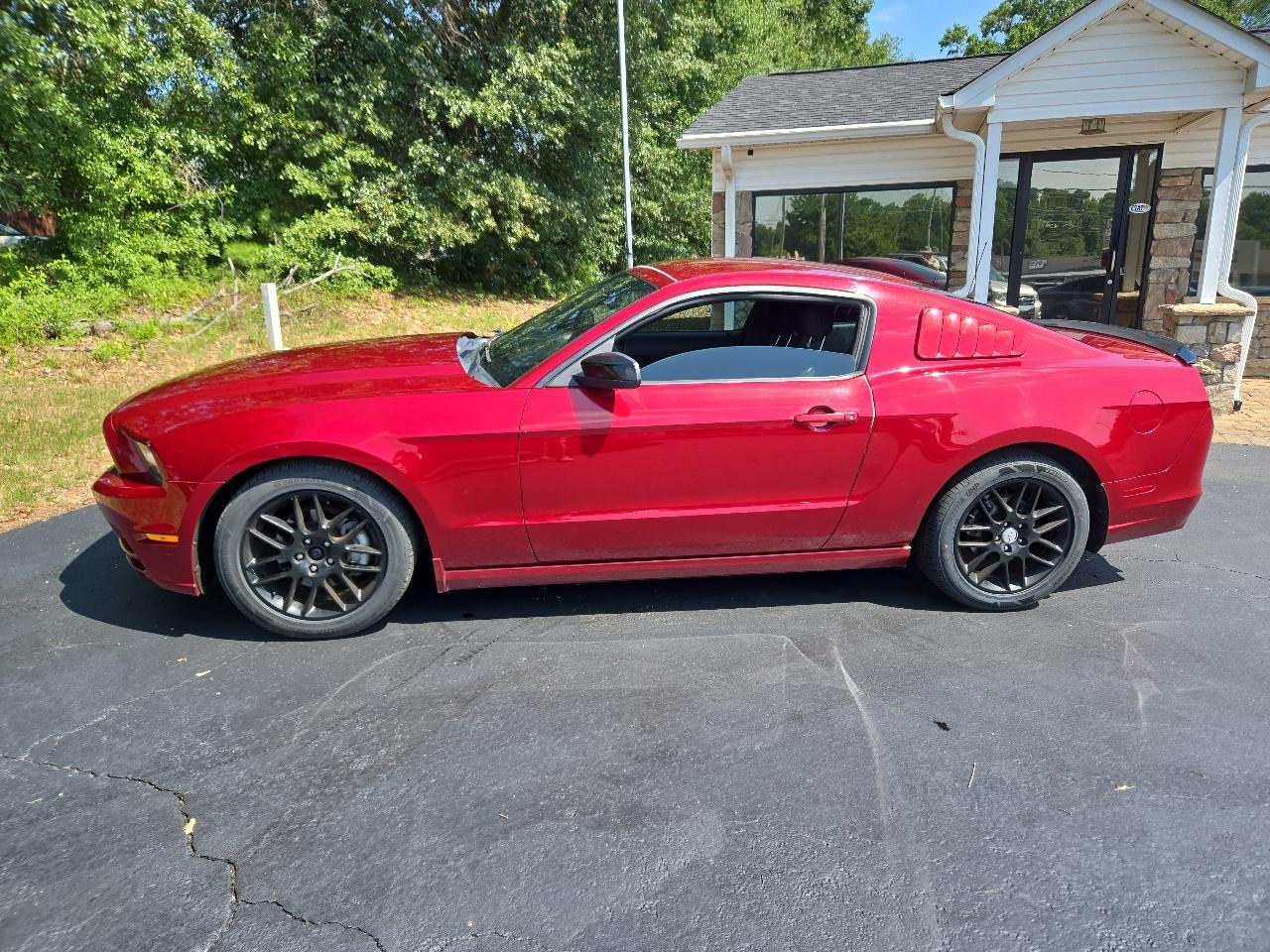 Ford Mustang V6 Coupe 2014