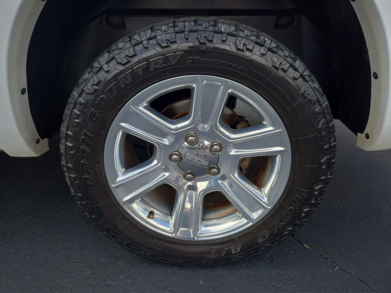 RAM 1500 4WD Crew Cab 149" Laramie Longhorn 2015