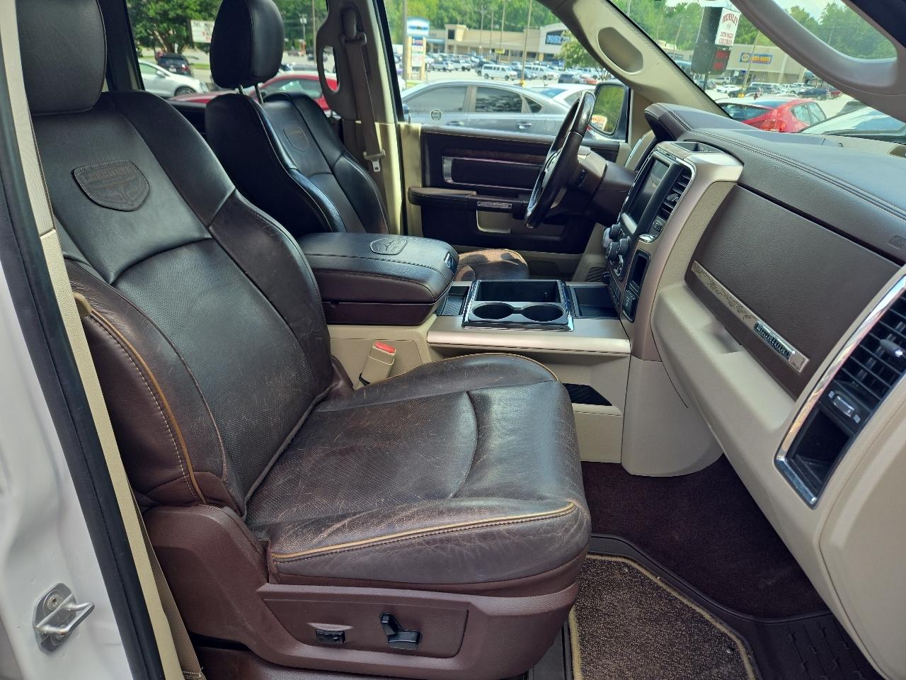 RAM 1500 4WD Crew Cab 149" Laramie Longhorn 2015