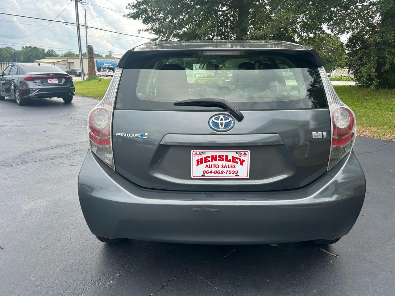 Toyota Prius c One 2013