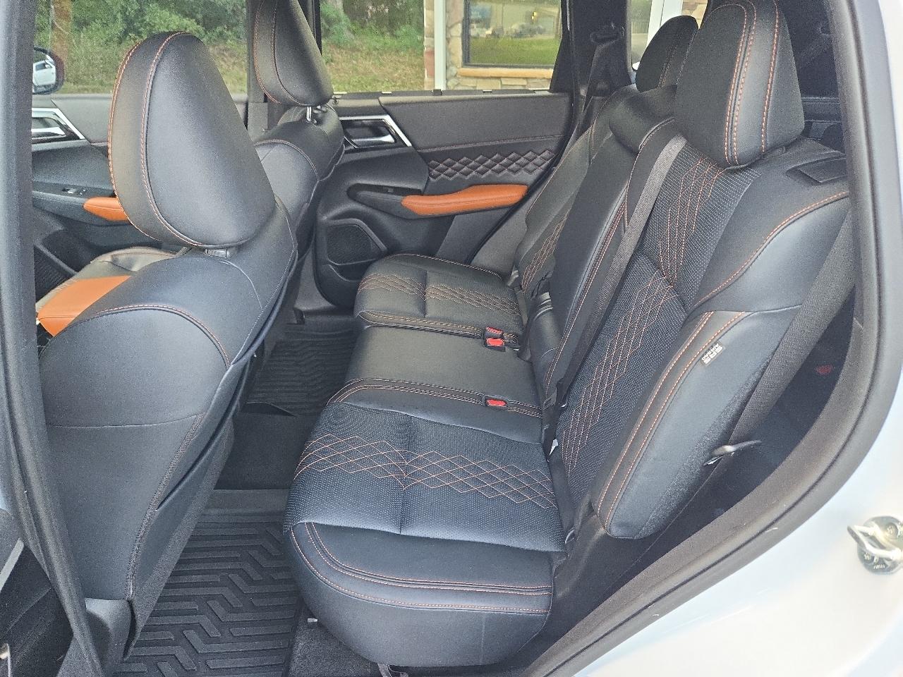 Mitsubishi Outlander SEL 2024