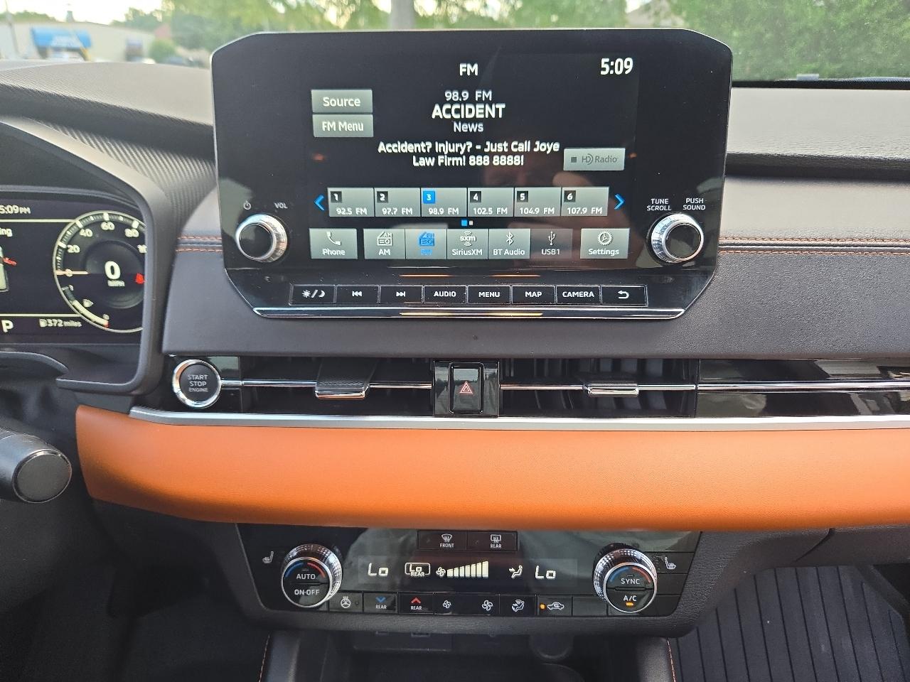 Mitsubishi Outlander SEL 2024
