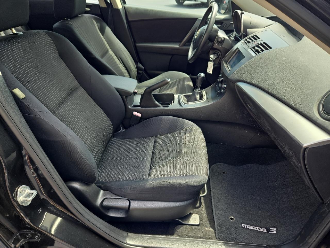 Mazda MAZDA3 I Touring 5-Door 2012