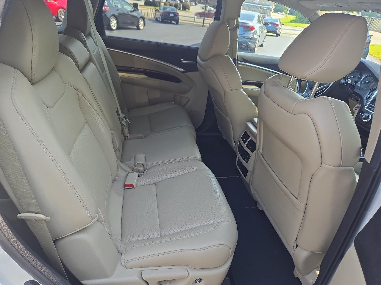 Acura MDX 9-Spd AT SH-AWD w/Advance and Entertainment 2016