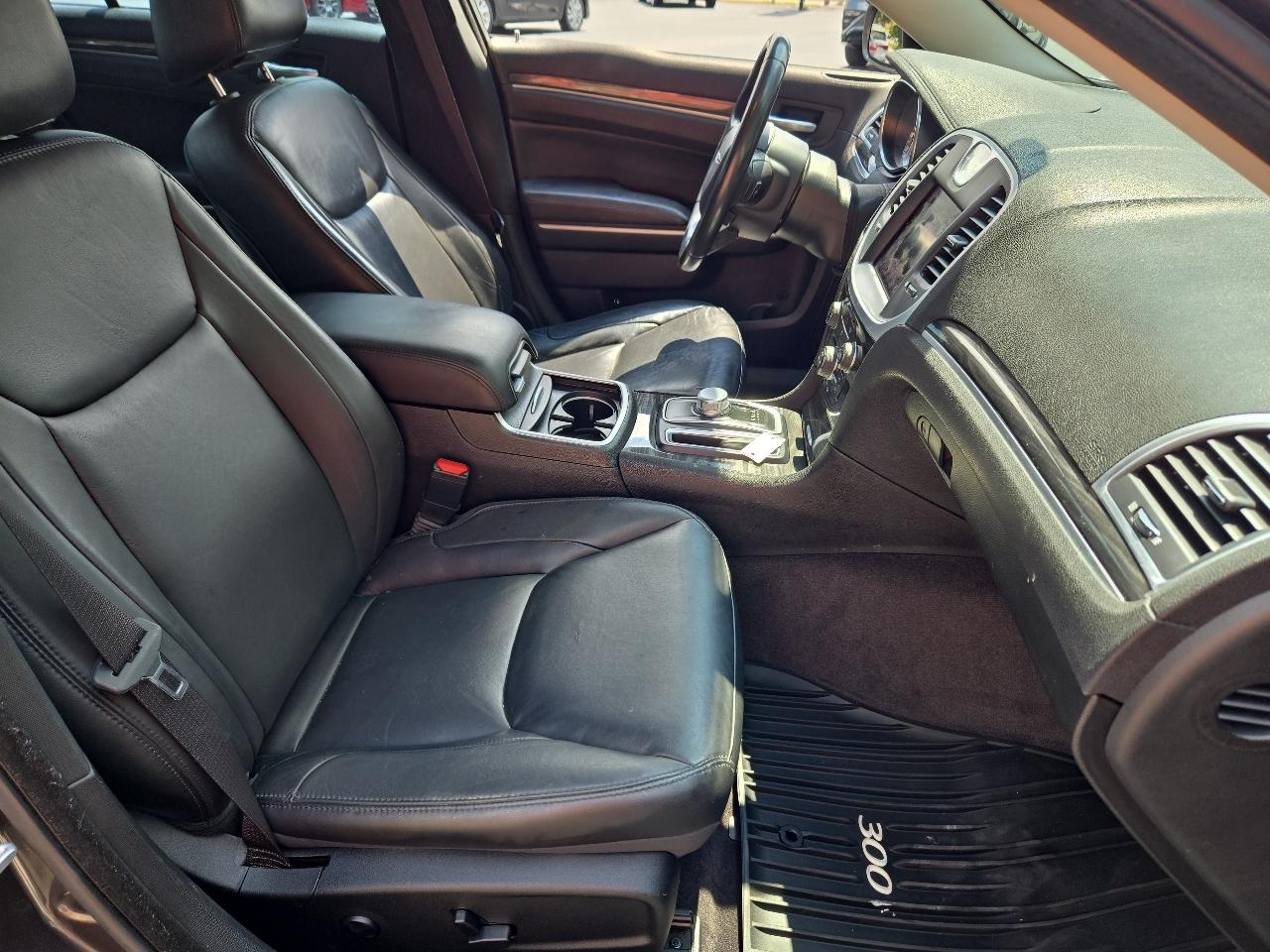 Chrysler 300 Touring 2019