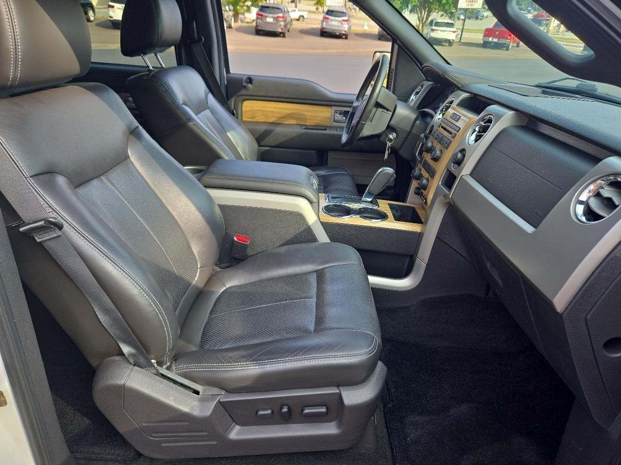 Ford F-150 Lariat 2011