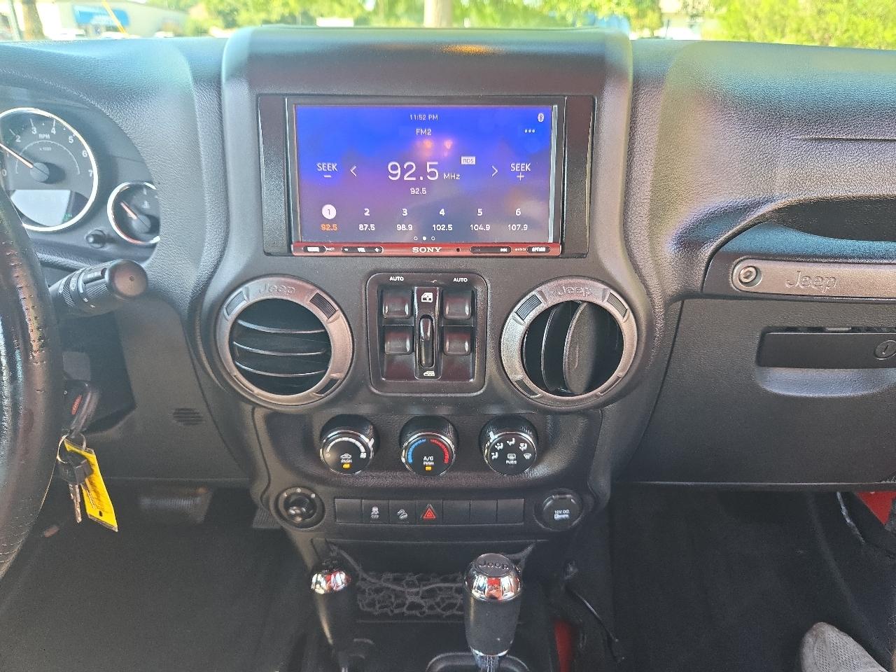 Jeep Wrangler Unlimited Sport 4WD 2016