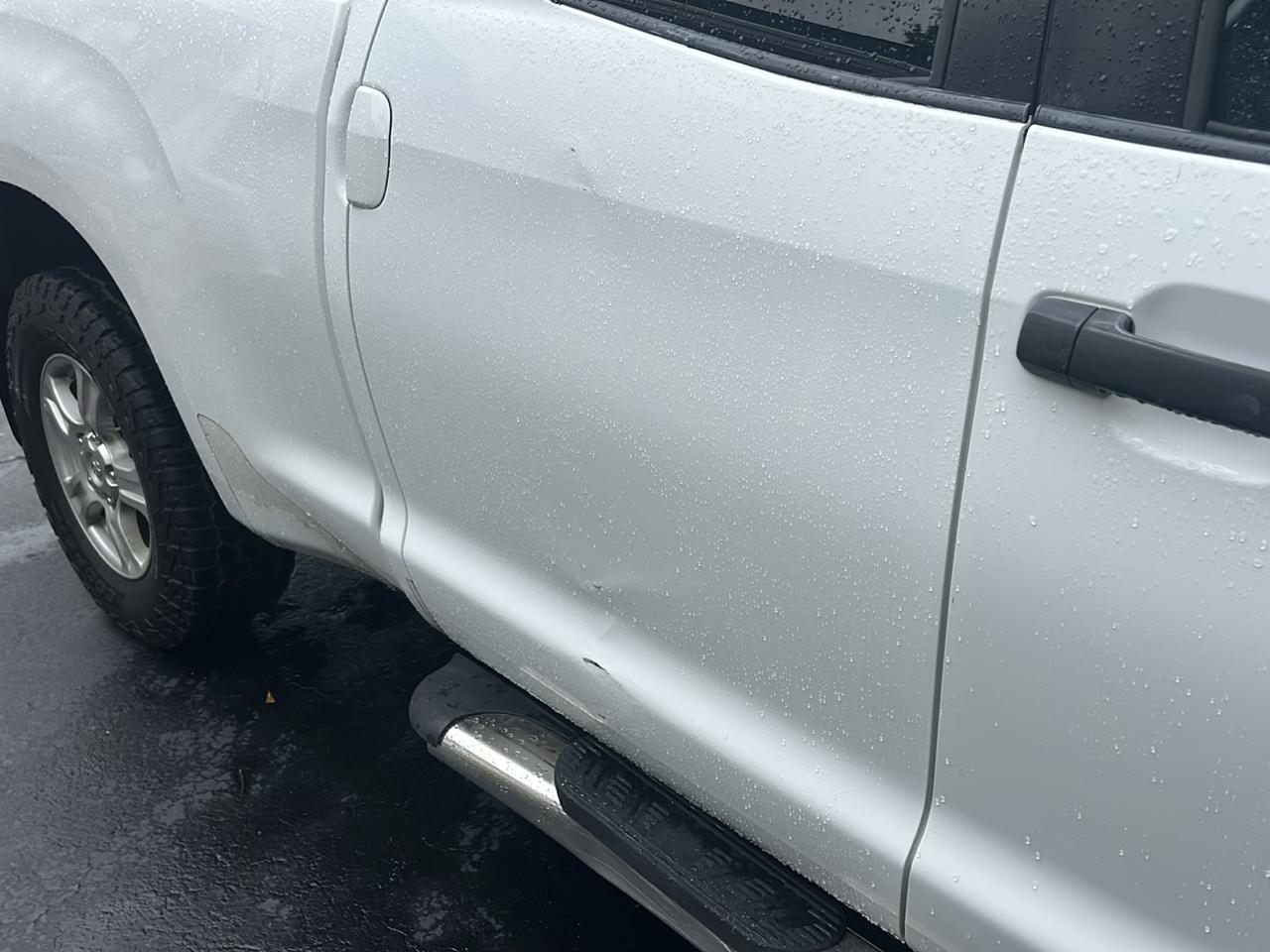 Toyota Tundra 2WD Double 145.7" 5.7L V8 SR5 (Natl 2008