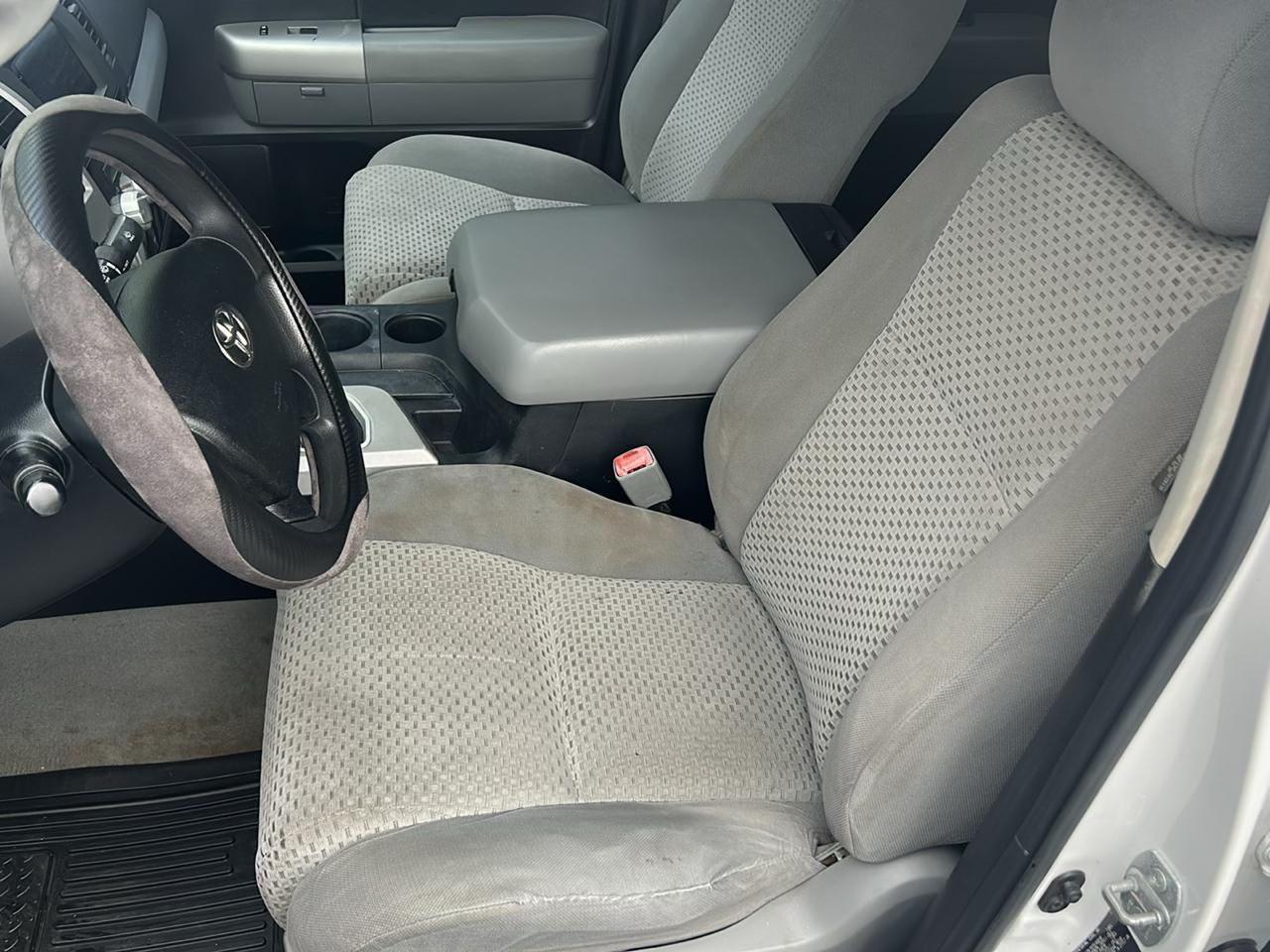 Toyota Tundra 2WD Double 145.7" 5.7L V8 SR5 (Natl 2008