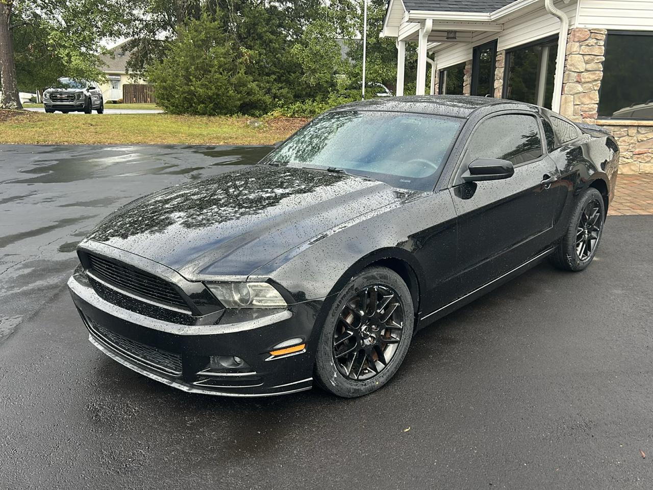 Ford Mustang V6 Coupe 2014