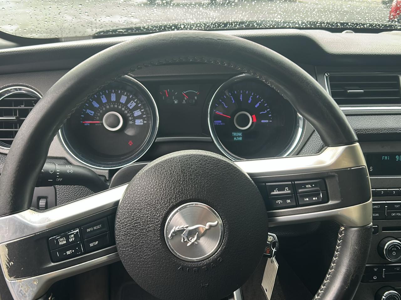 Ford Mustang V6 Coupe 2014
