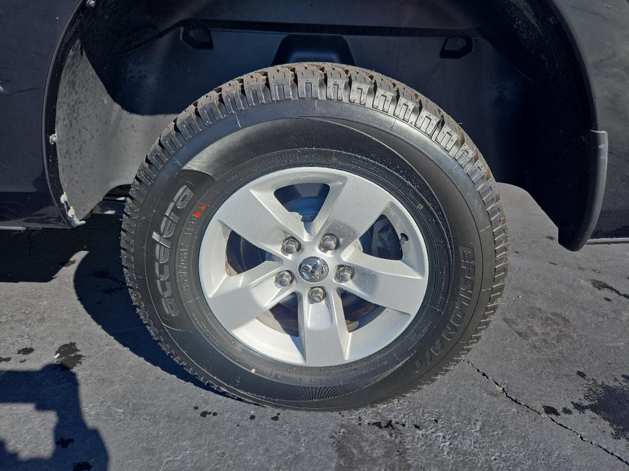 RAM 1500 Tradesman Crew Cab 4WD 2017