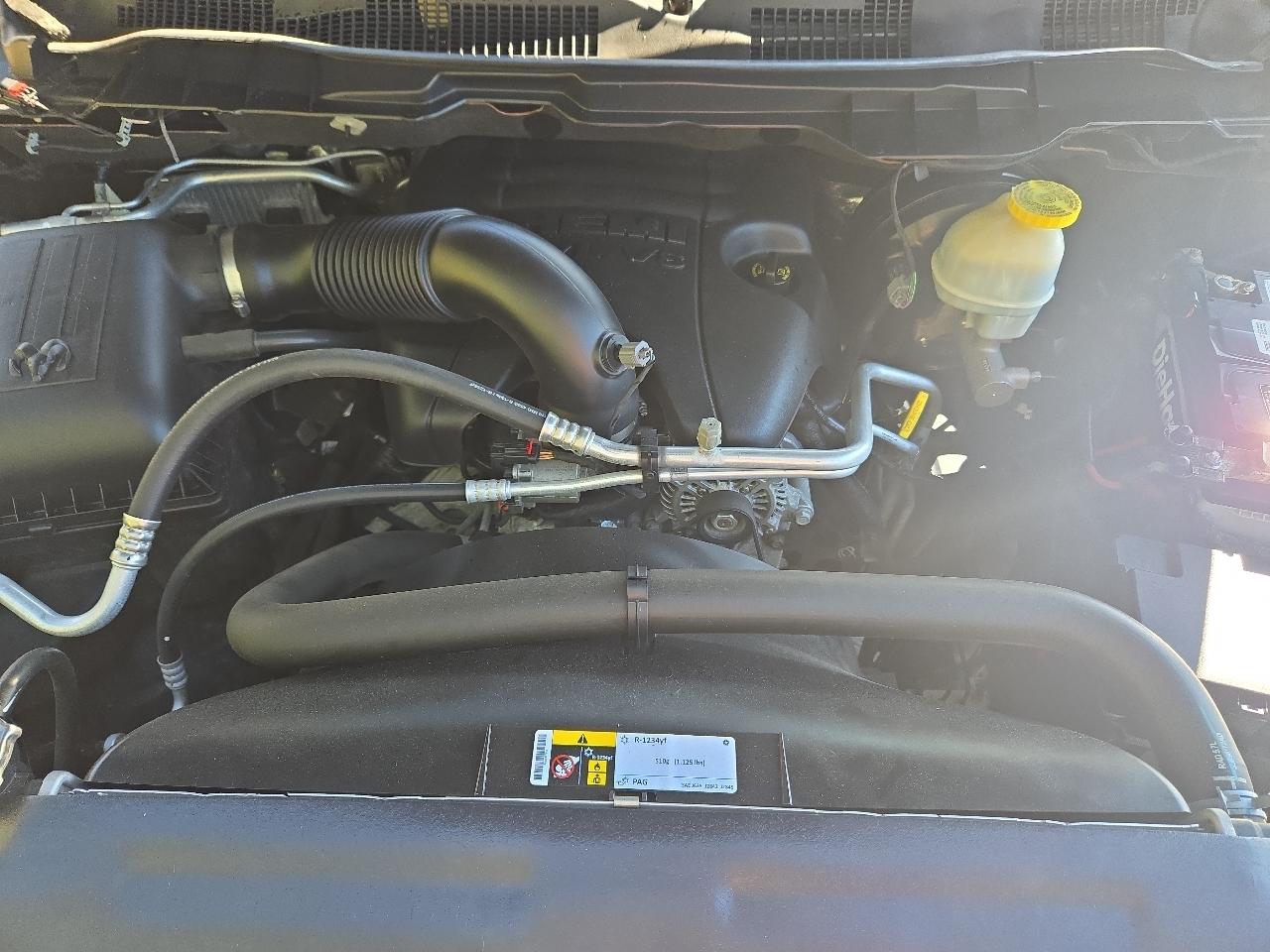 RAM 1500 Tradesman Crew Cab 4WD 2017