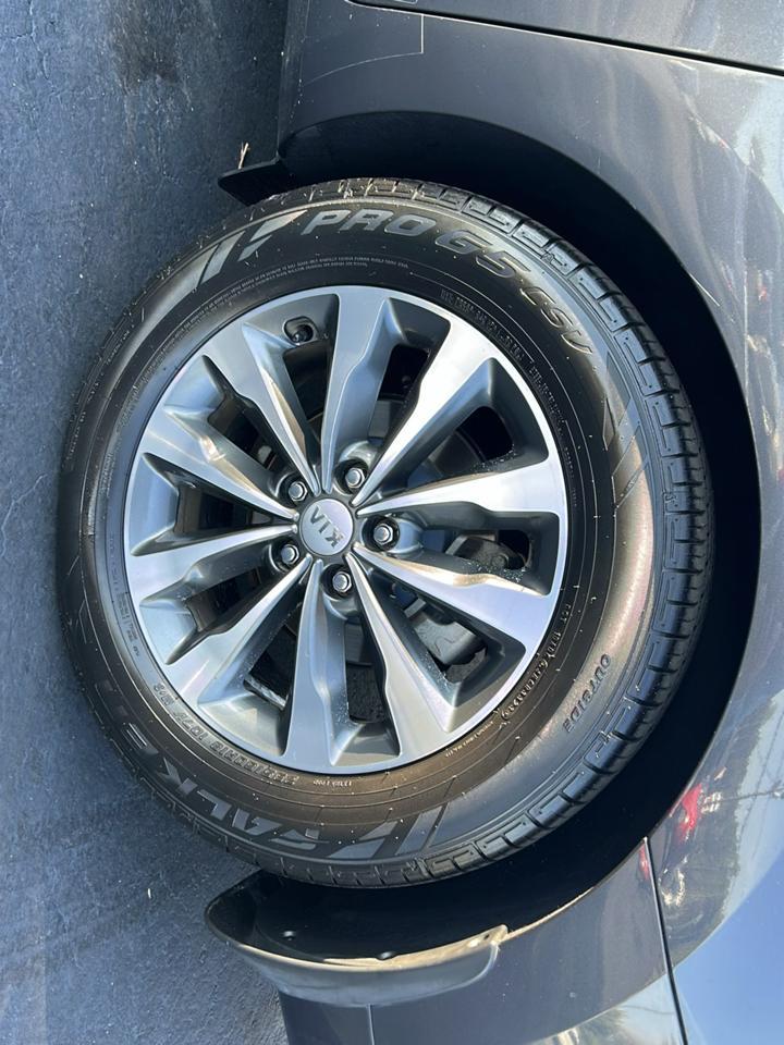 Kia Sedona EX 2017