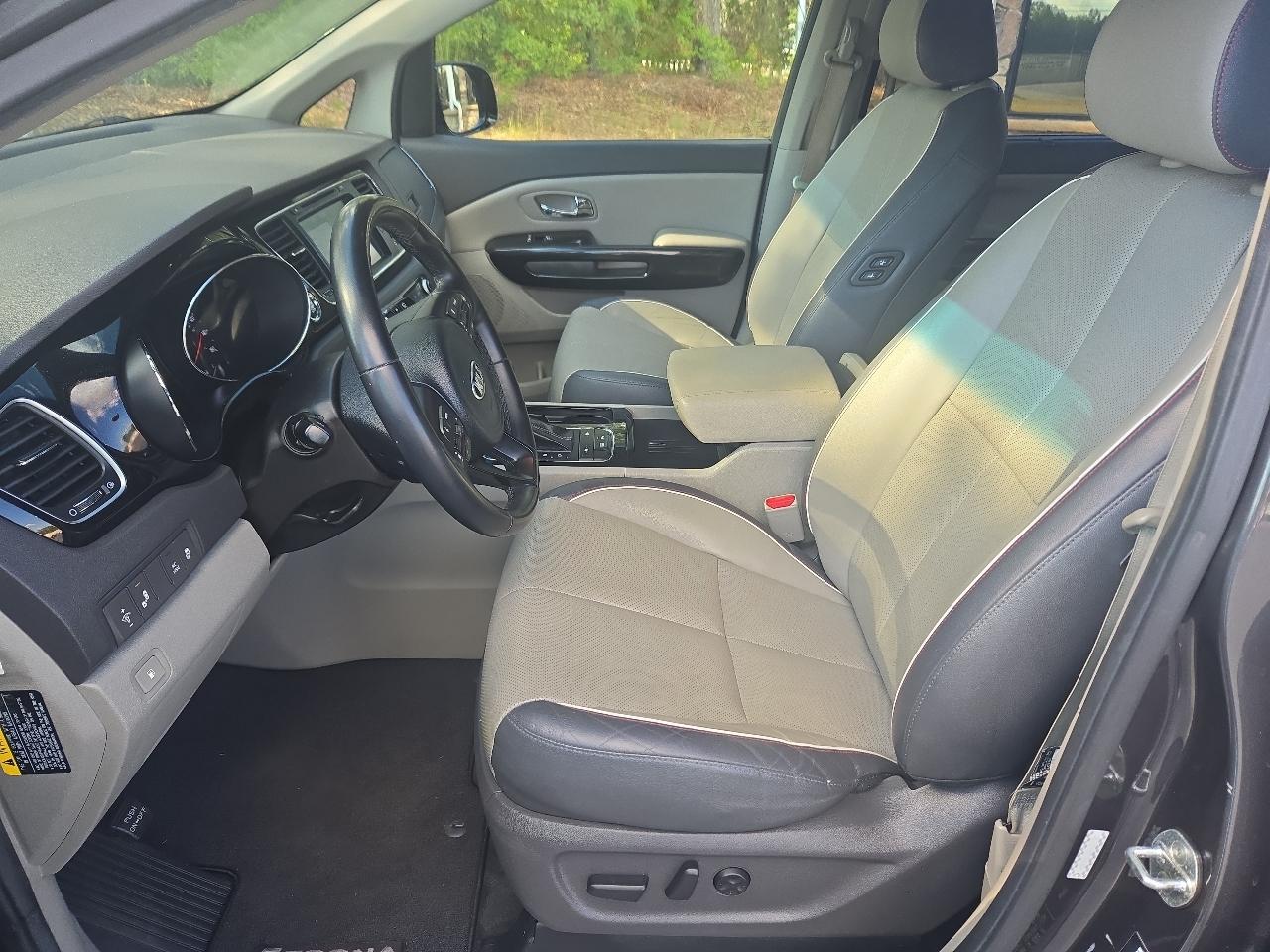 Kia Sedona SX 2017