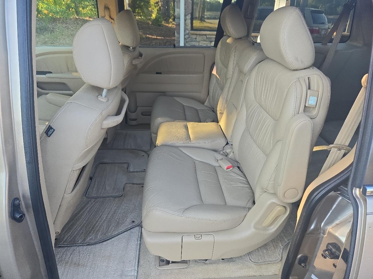 Honda Odyssey EX-L w/ DVD and Navigation 2007