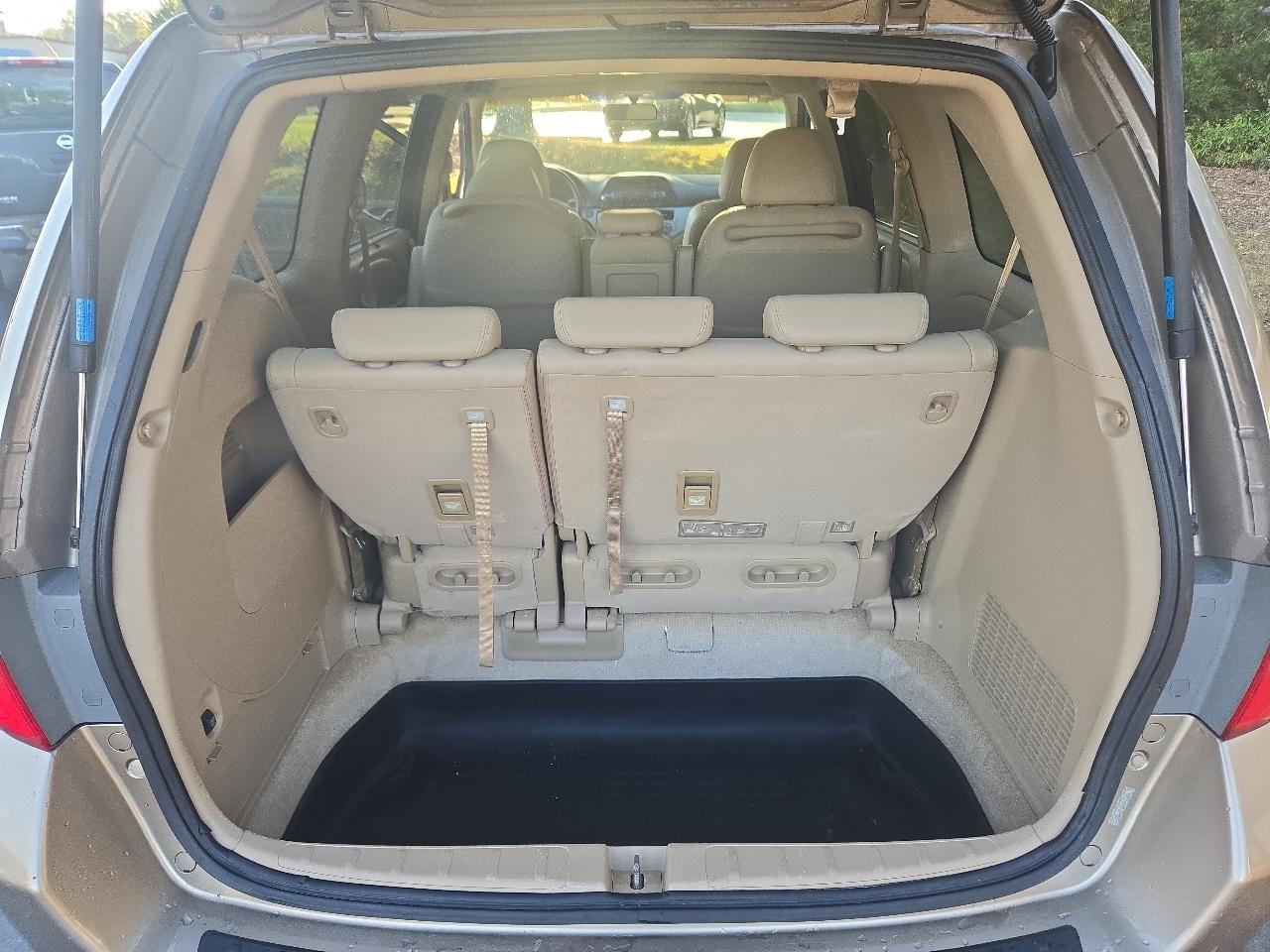 Honda Odyssey EX-L w/ DVD and Navigation 2007