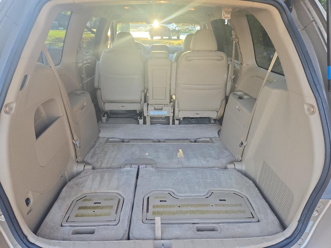 Honda Odyssey EX-L w/ DVD and Navigation 2007