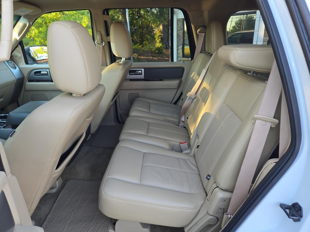 Ford Expedition XLT 2013