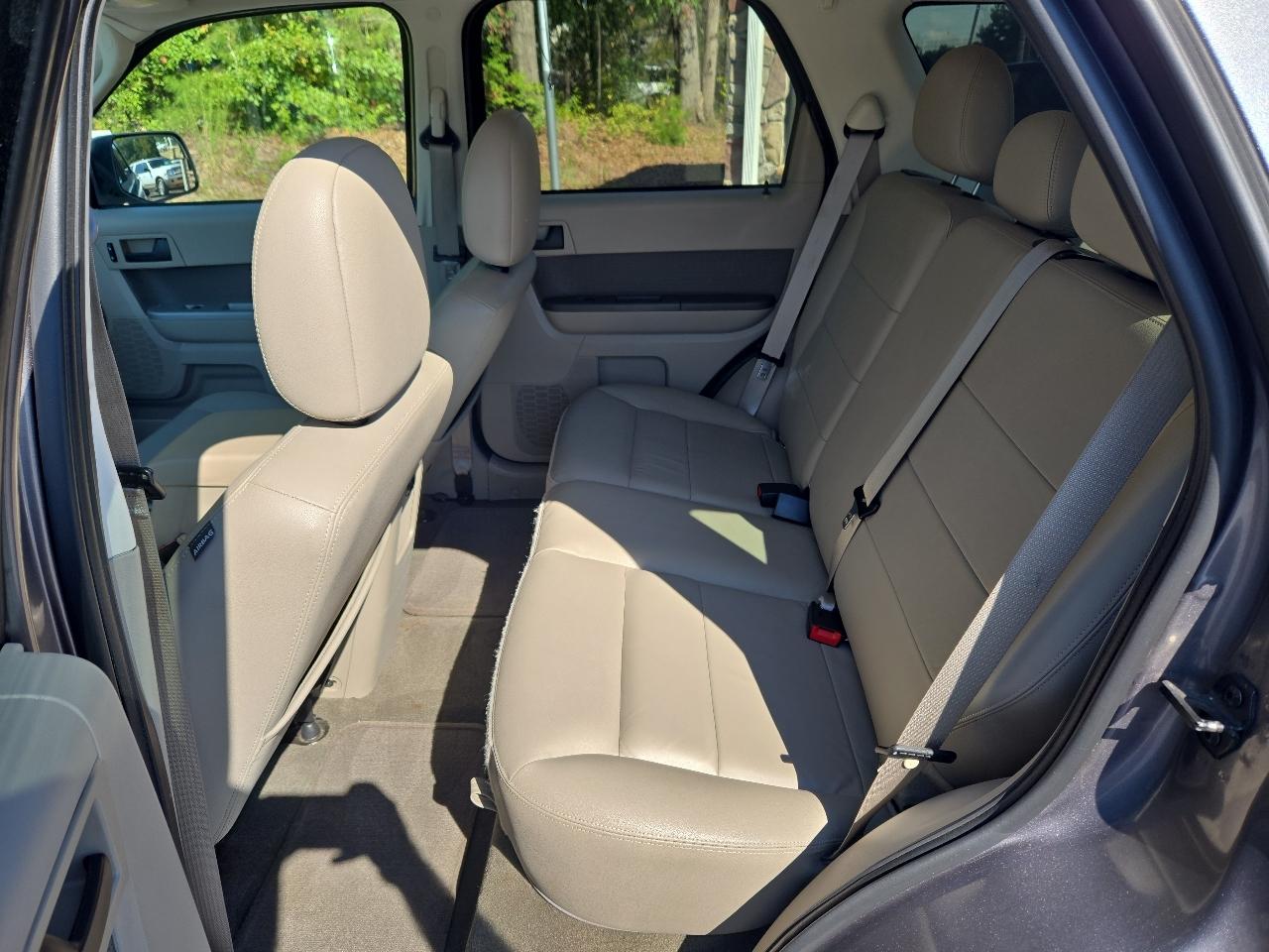 Ford Escape XLT FWD 2011