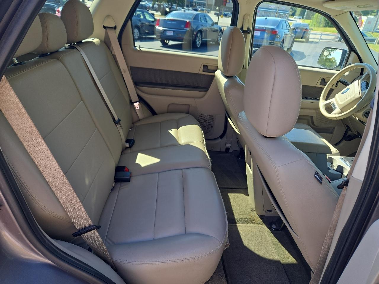 Ford Escape XLT FWD 2011