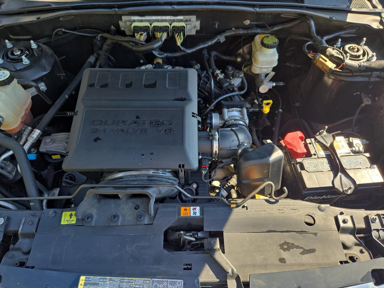 Ford Escape XLT FWD 2011