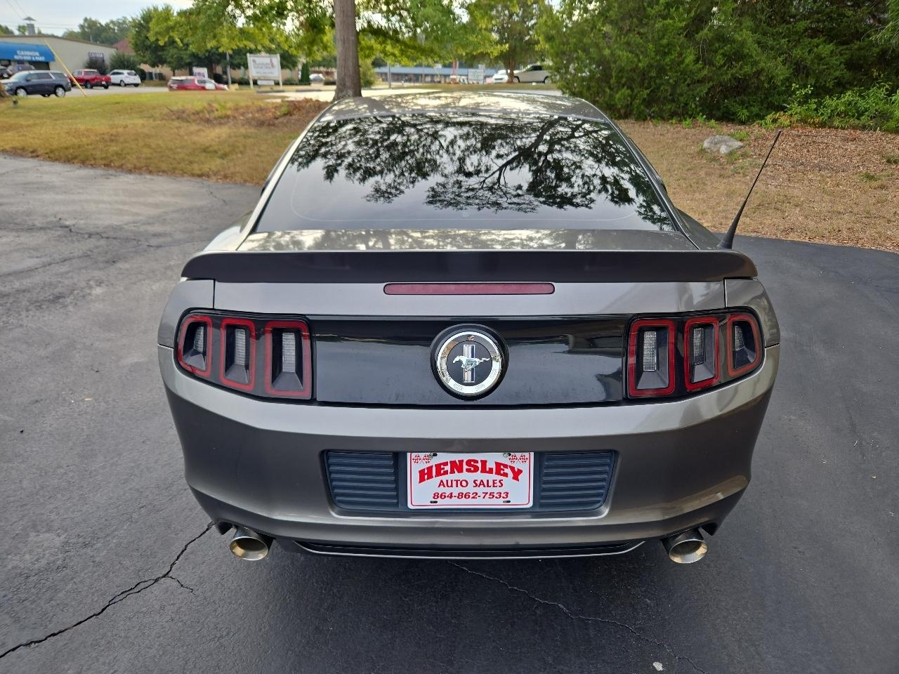 Ford Mustang V6 Coupe 2014