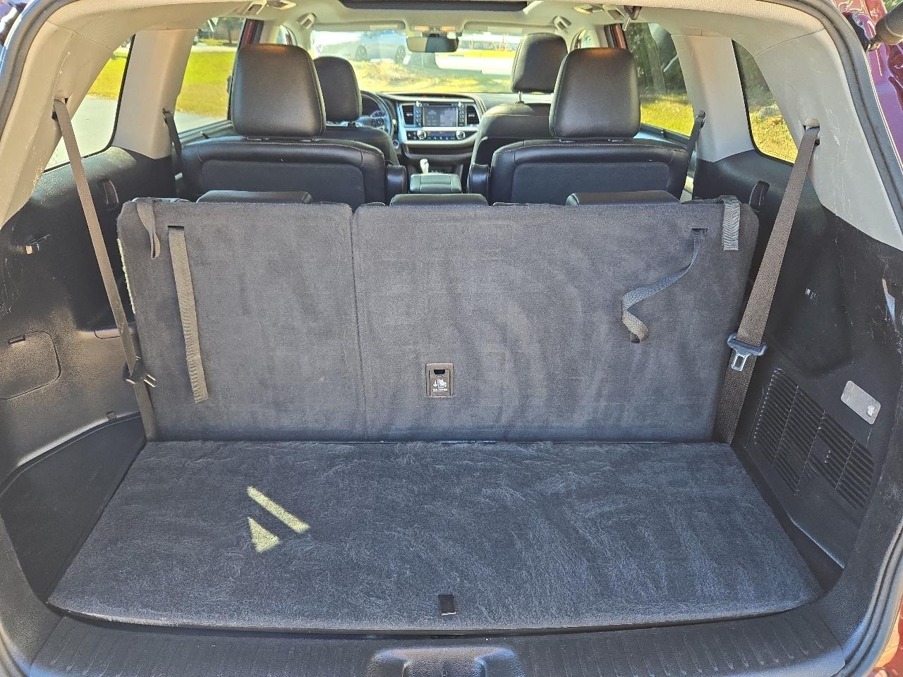 Toyota Highlander Limited AWD V6 2019