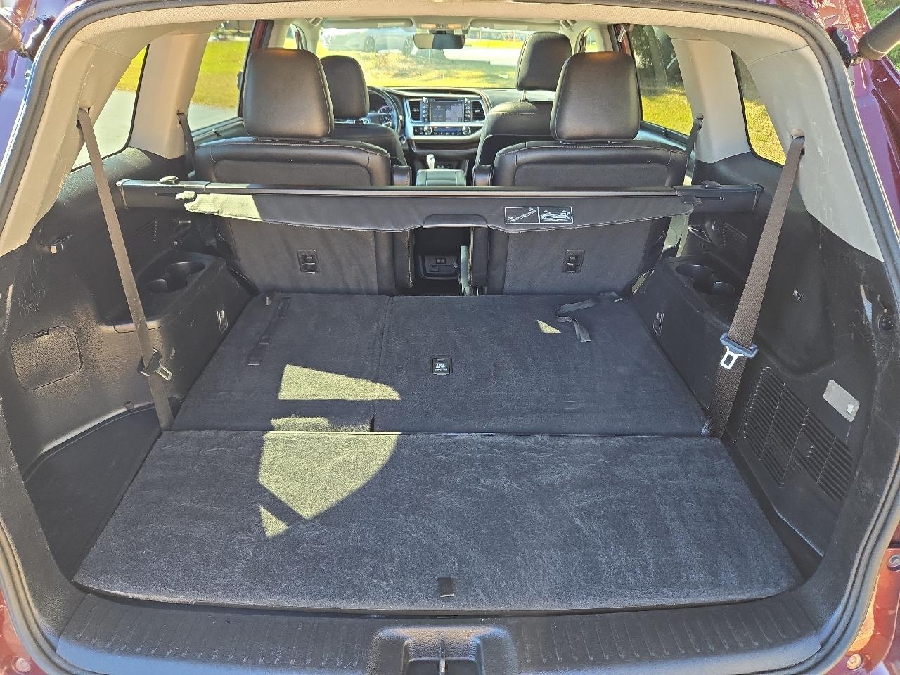 Toyota Highlander Limited AWD V6 2019