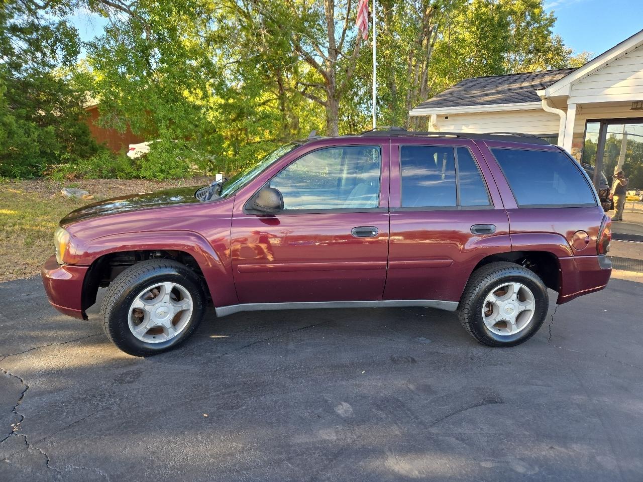Chevrolet TrailBlazer LS 4WD 2006