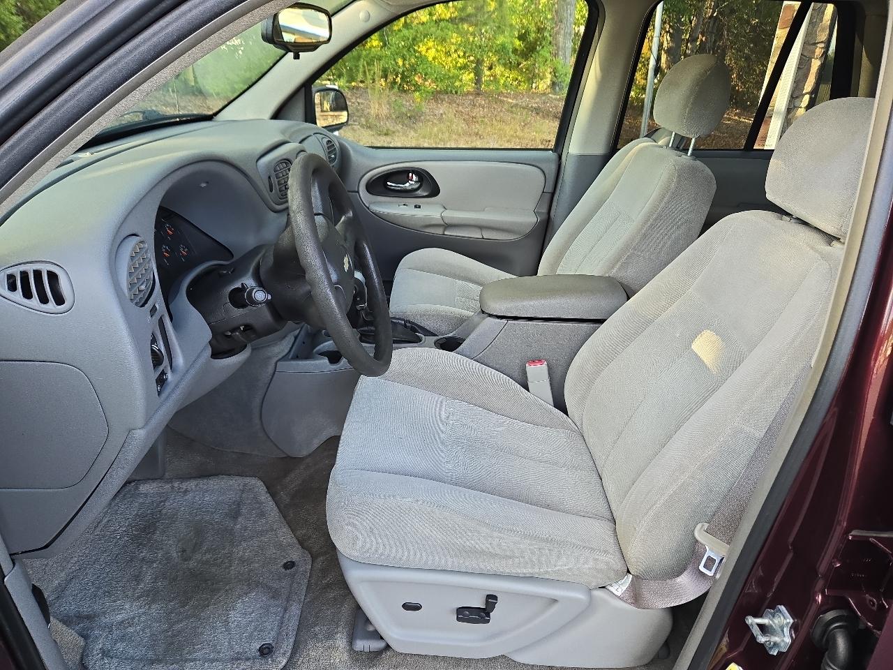 Chevrolet TrailBlazer LS 4WD 2006