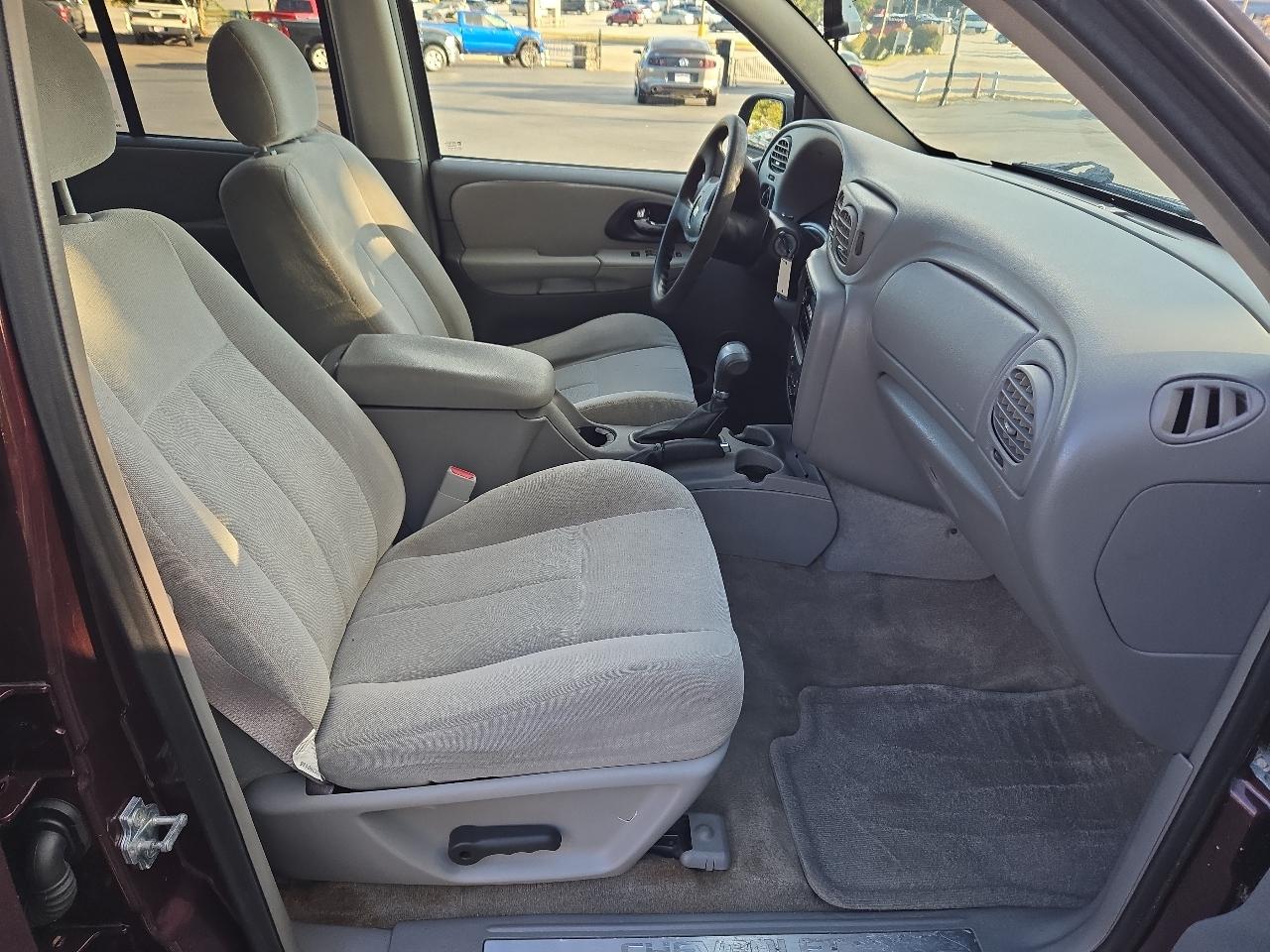Chevrolet TrailBlazer LS 4WD 2006