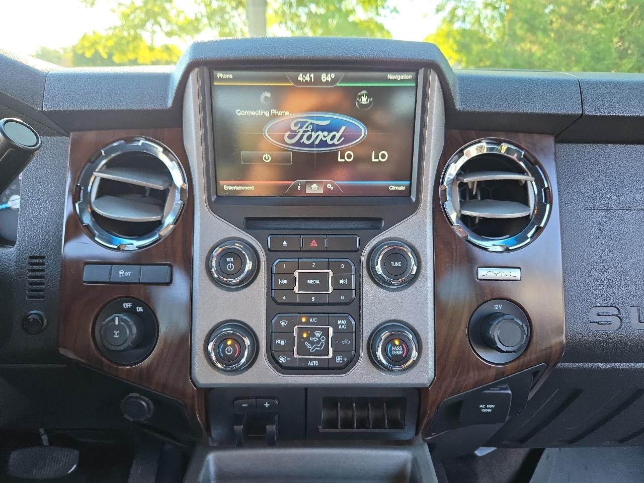 Ford F-250 SD Lariat 2016